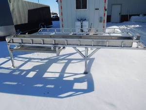 2012 ford long box ladder rack.