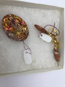 lot 63 image: Vintage&nbspBroach & Clip on Earring Matching Set #2