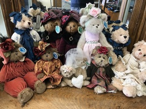 lot 75 image: Bearington Collection #1