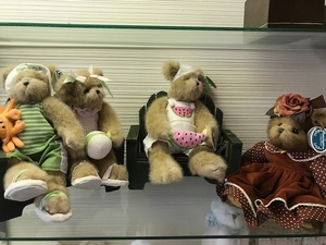 lot 79 image: Bearington Collection #5
