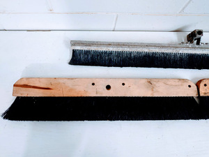 lot 531 image: Three Push Broom Heads