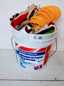 lot 553 image: 5 Gallon Bucket of Awesome