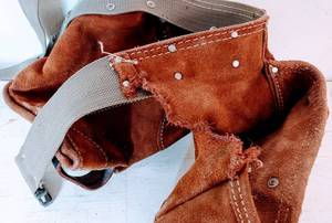 lot 573 image: Tool Belt