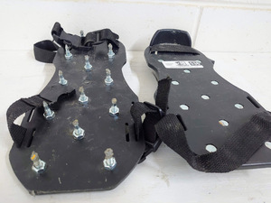 lot 536 image: Strap-on Boot SnowIce Grips