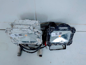 lot 539 image: Husky Work Lights