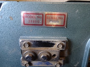lot 2 image: Wilton Model 3Z990 Band Saw