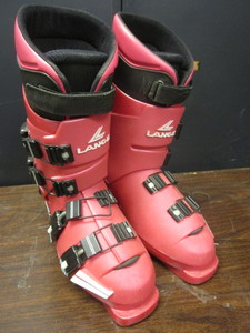 lot 540 image: LANGE SKI BOOTS, SIZE 8