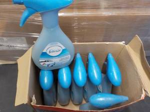 lot 36 image: Case of 7 - 16.9 oz Bottles Auto Fe...