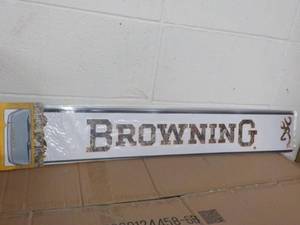 lot 95 image: 6 Pack Browning Windshield Decals...