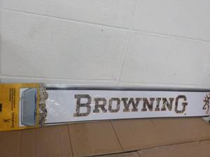 lot 97 image: 6 Pack Browning Windshield Decals...
