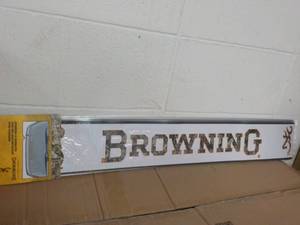 lot 100 image: 6 Pack Browning Windshield Decals...