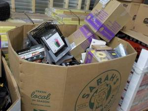 lot 139 image: Pallet Lot Overstock and Returns fr...