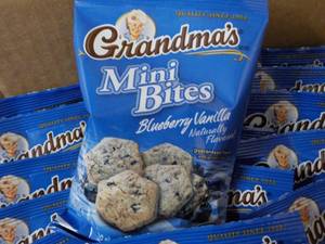 lot 190 image: Case of 80 - 1 oz Bags Grandmas Va...
