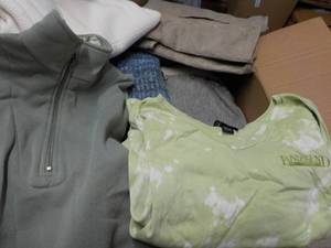 lot 200 image: large box of previously worn women...