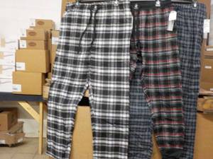 lot 210 image: 4 pair Beverly Hills Polo Club new ...
