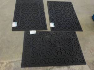 lot 220 image: 3 24x36 Traffic Master Anti-Fatig...