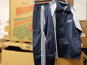lot 255 image: Lightweight mens sport jacket and ...