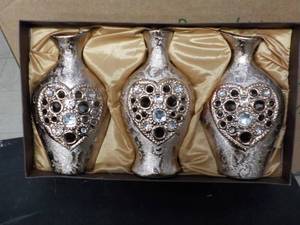 lot 287 image: Happy Home 3 piece gift set - 10 h...