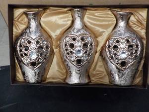 lot 288 image: Happy Home 3 piece gift set - 10 h...