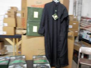 lot 312 image: AJYADELASHRY size 62 black robe new...