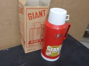lot 321 image: Thermo Vogue giant vacuum flask...