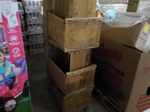 lot 334 image: 5 wood boxes...