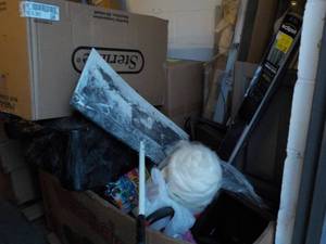 lot 339 image: Corner lot of unclaimed merchandise...