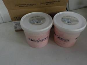 lot 357 image: 2 3 lb. tubs Mrs. Gerrys Cranberry...