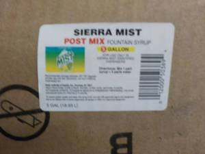 lot 436 image: 5 gallon Sierra Mist fountain post ...
