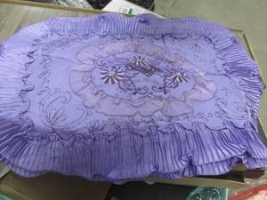 lot 270 image: set of 2 lavender 32x24 Jamilah E...