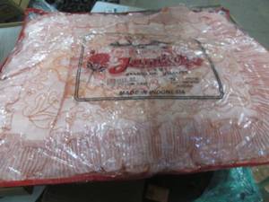 lot 272 image: set of 2 peach 32x24 Jamilah Embr...