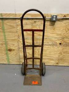 lot 26 image: Used Warehouse DollyHand Truck