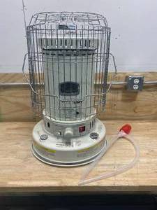 lot 57 image: DURAHEAT Portable Convection Kerosene Heater Provides 23,800 Btus of Warmth