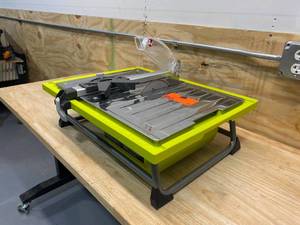 lot 63 image: RYOBI 7 in. 4.8 Amp Tile Saw