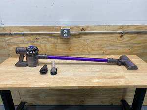 lot 66 image: DYSON V6 Animal Cordless Vacuum Cleaner