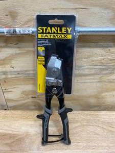 lot 115 image: STANLEY FATMAX 1.5-in 60CrV Snips