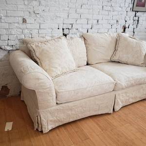 lot 30 image: Cream Jacquard Down Cushion Rolled Arm Sofa