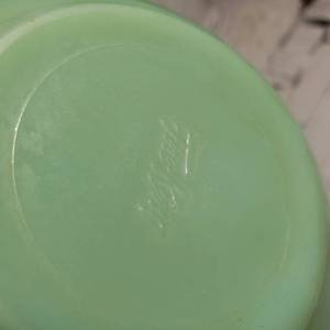 lot 50 image: Jadeite Fire King Mugs and Bowl  Lot of 3