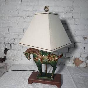 lot 48 image: Porcelain Tang Horse Figural Table Lamp