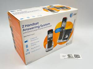 lot 038 image: AT&T Two Handset Answering System, Still in Box