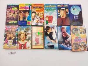 lot 090 image: VHS Assorted Movies Set