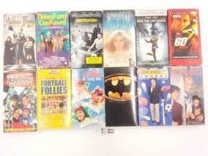 lot 190 image: VHS Movie Bundle