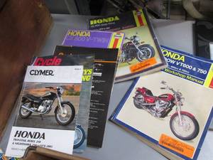lot 36 image: Lot of  Vintage Honda Motorcycle Wo...