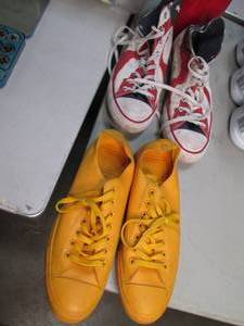 lot 51 image: Mens Shoe lot. Chuck Taylor Style R...