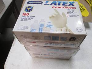 lot 61 image: Brand New Latex Exam Gloves (One si...