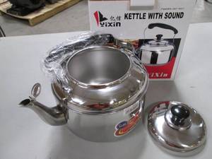 lot 255 image: New tea pot with whistle