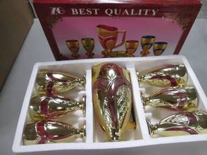 lot 261 image: Fancy glass pitcher and cup set
