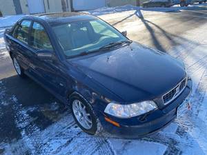 2004 Volvo S40