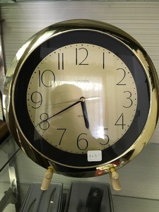 lot 98 image: Linden Clock & Stand (Like New)