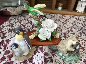 lot 113 image: Animal Figurines (Lot of 3)